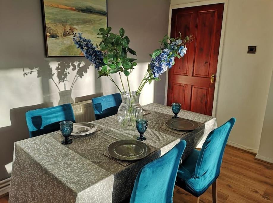 2 Bed Flat, Bounds Green, Piccadilly Line, London N11 Exteriér fotografie