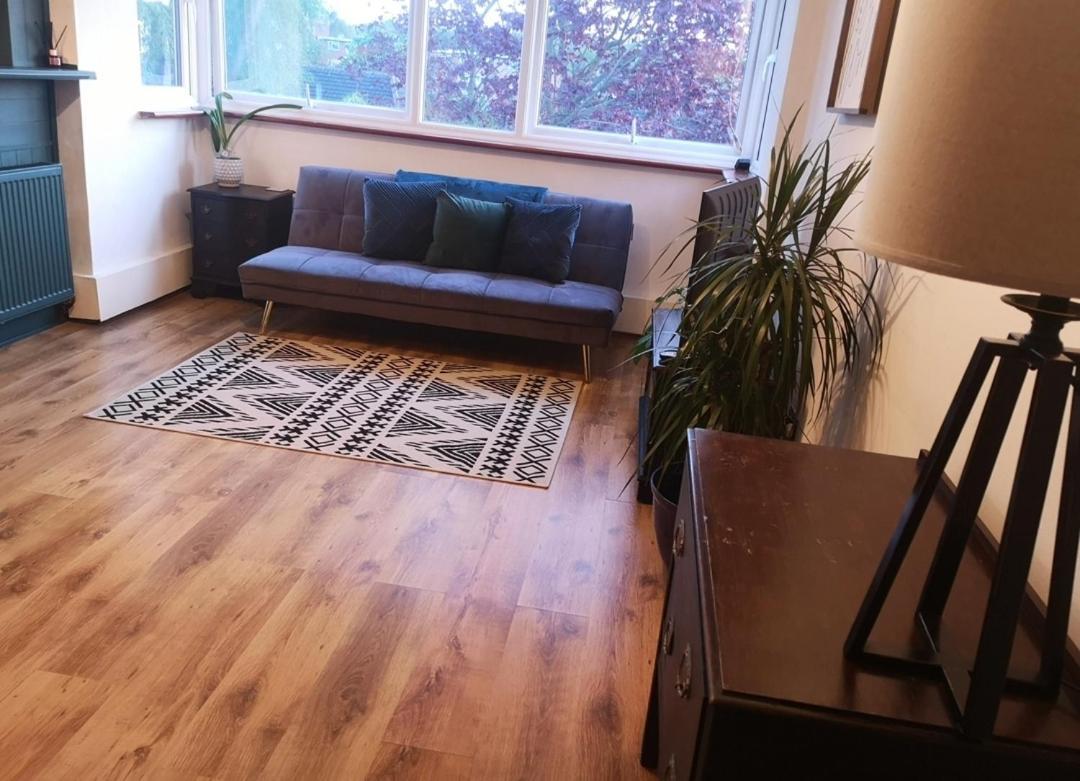 2 Bed Flat, Bounds Green, Piccadilly Line, London N11 Exteriér fotografie